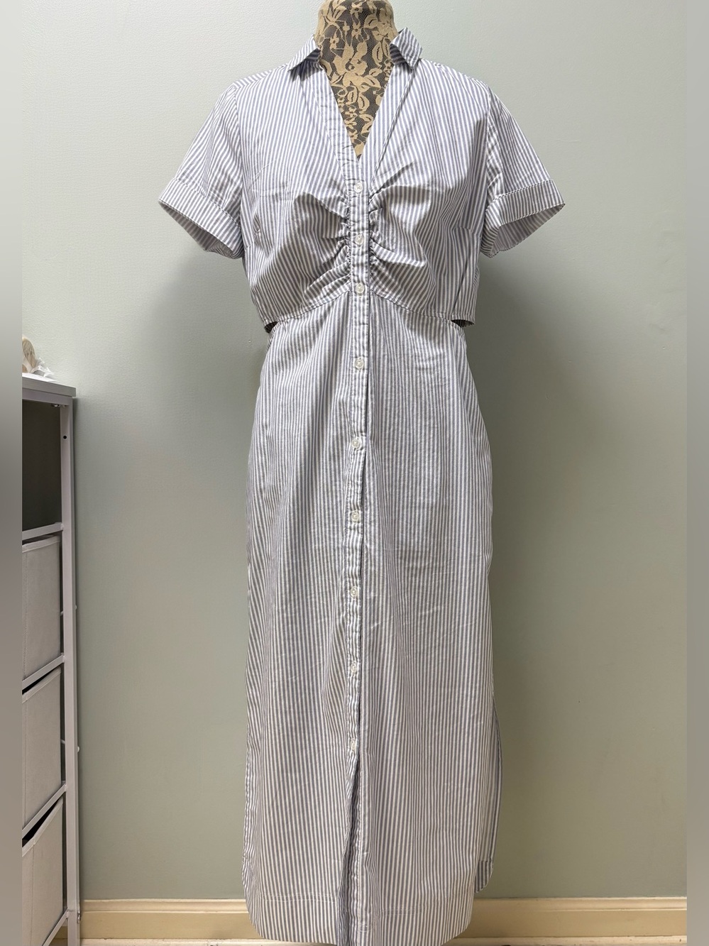 Old Navy blue pinstripe button front dress side cut outs medium